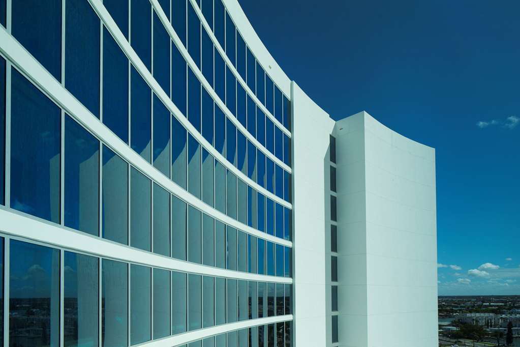 Opal Sands Hotel Clearwater Beach Exterior photo